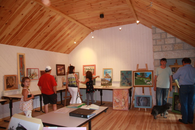 salle d'exposition de l'assemblée de Moudeyres